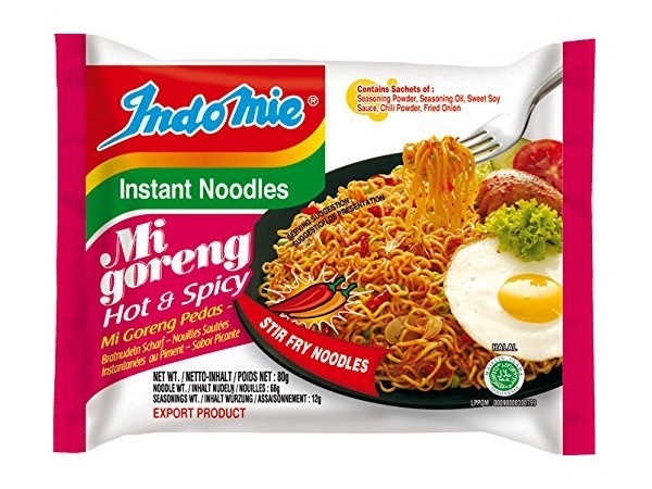 Indomie instant noodles Mi Goreng Hot & Spicy - 3 buste da 80g.